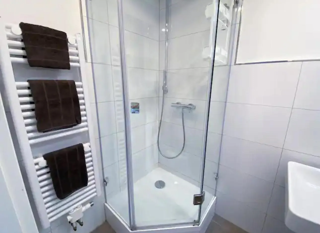Ku'Damm Sunny Studio Apartment Berlin 0*,  Germany